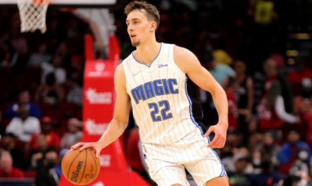 其运动轨迹 其运动轨迹