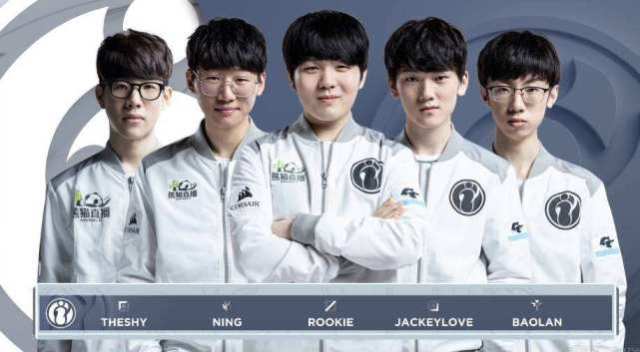 越的表现吸 越的表现吸