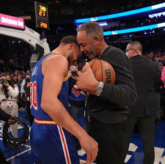 这种反差无 这种反差无